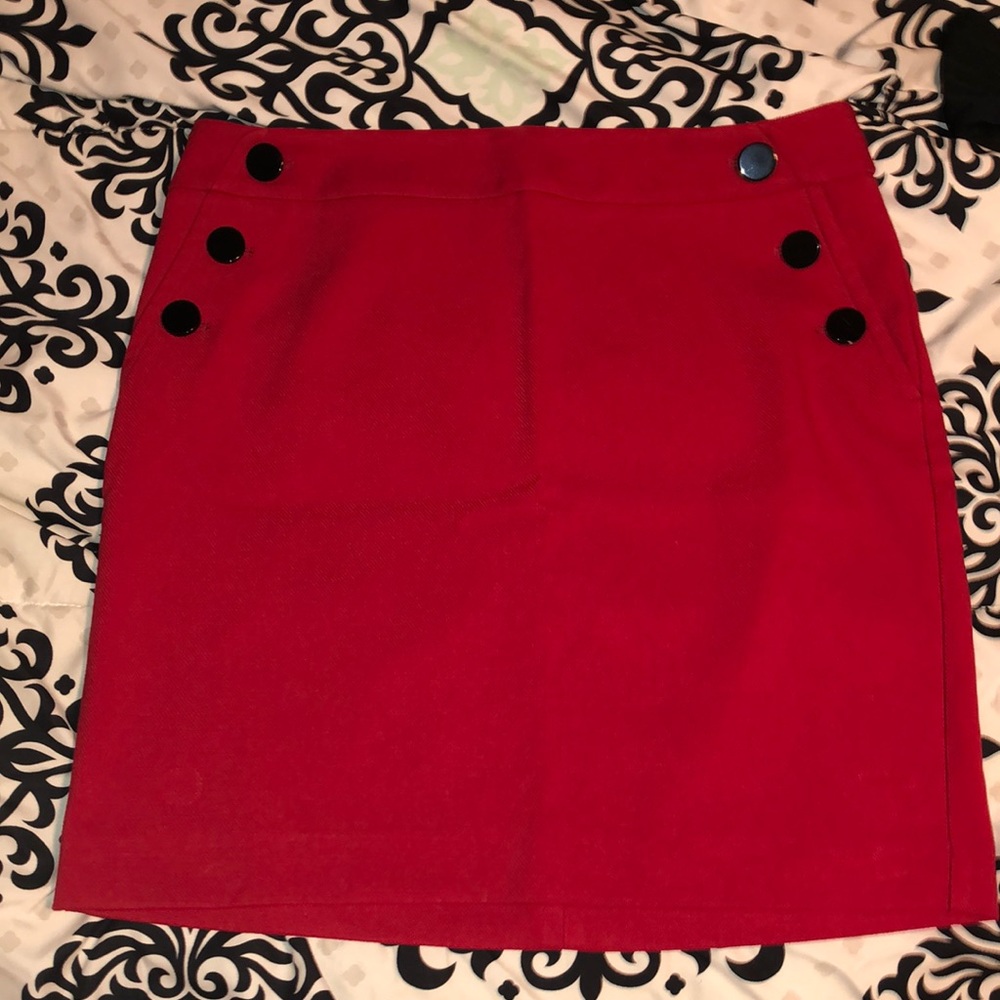 loft skirt with buttons
